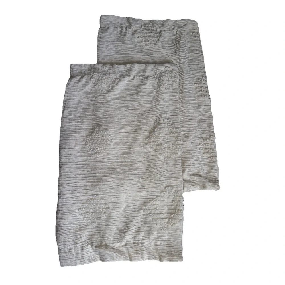 Bedsure Boho Tufted Shabby Chic Taupe‎ Standard Pillow Shams 28